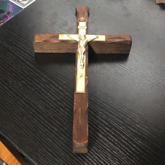 Vintage INRI Jesus Cross - Picture 8 of 8